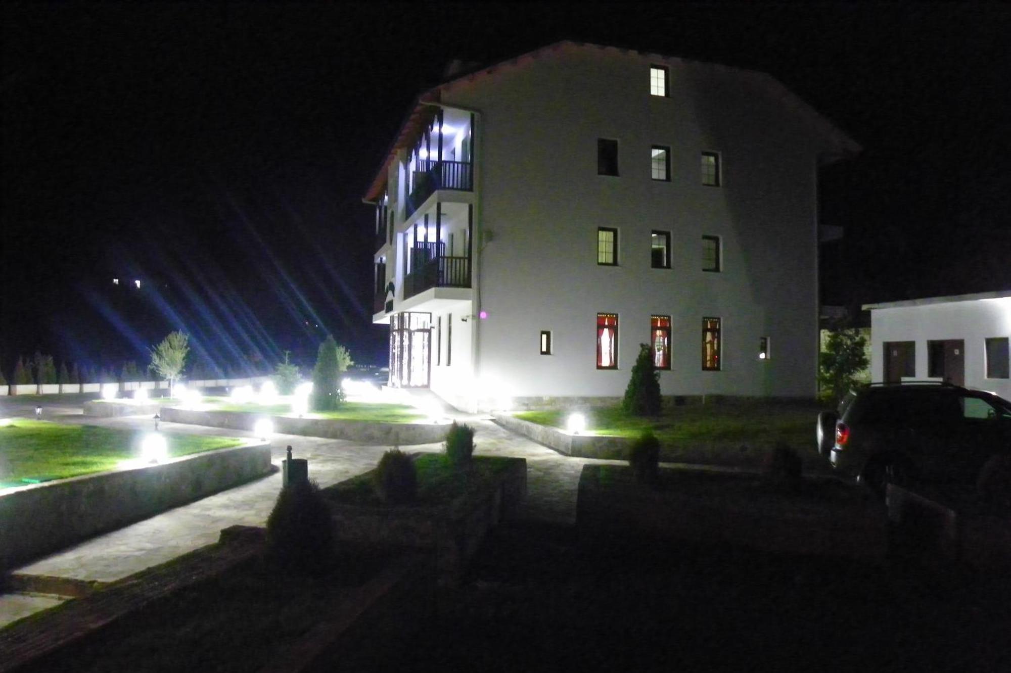 Hotel Marub Rubik Εξωτερικό φωτογραφία